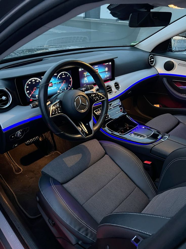 Mercedes-Benz C-Class - Image 1