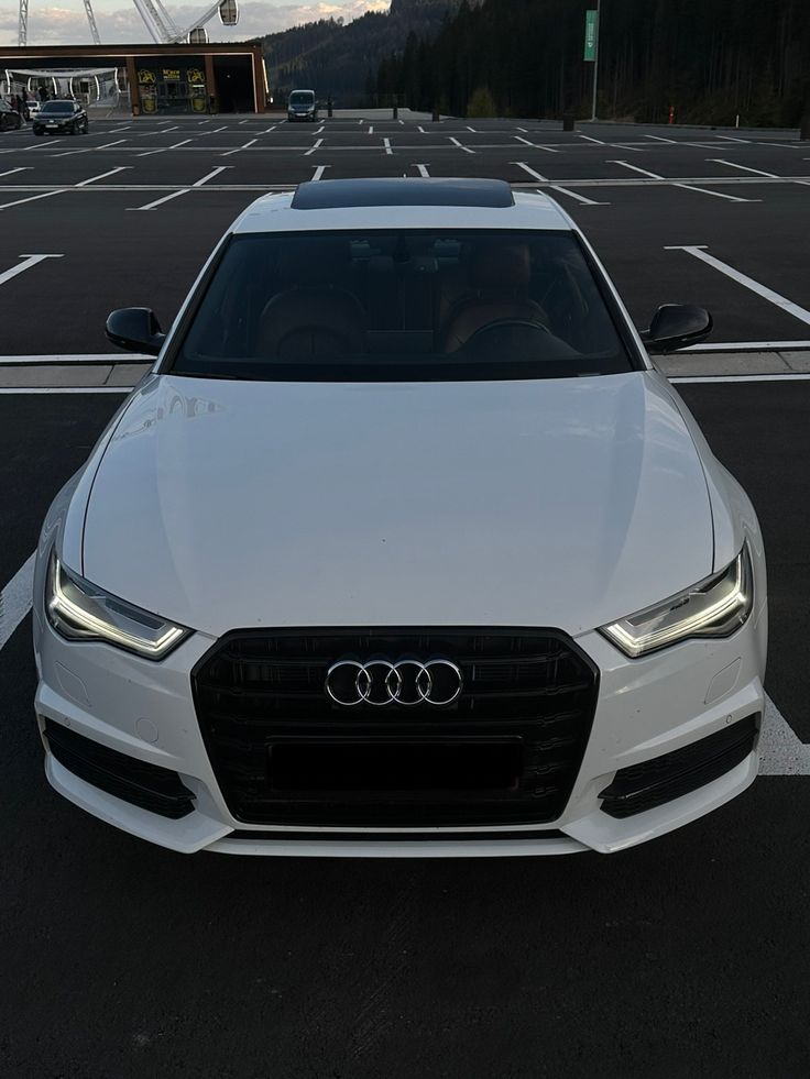 Audi A6 - Image 1